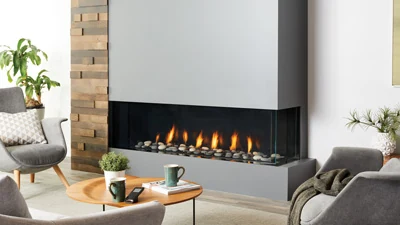 Regency® City Series™ Chicago Corner 60 Gas Fireplace — Regency product display photo